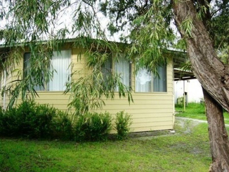 13 Bennett Street, Bremer Bay WA 6338