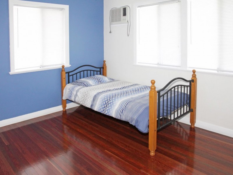 271 Hook Street, Berserker QLD 4701