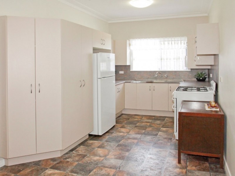 271 Hook Street, Berserker QLD 4701