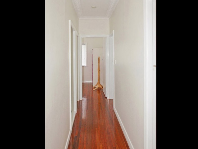 271 Hook Street, Berserker QLD 4701