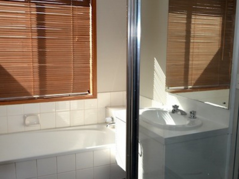 31 Kingsley Drive, Sunbury VIC 3429