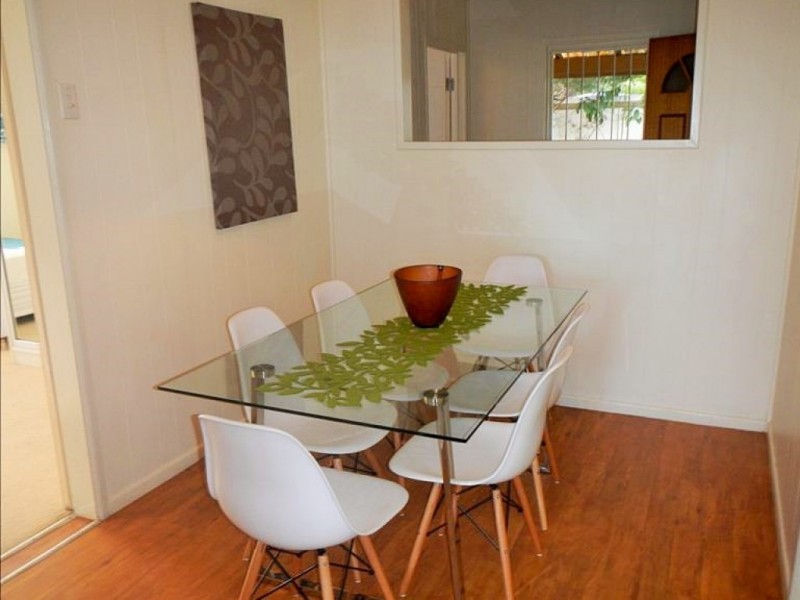 92 Raeburn Street, Manly West QLD 4179