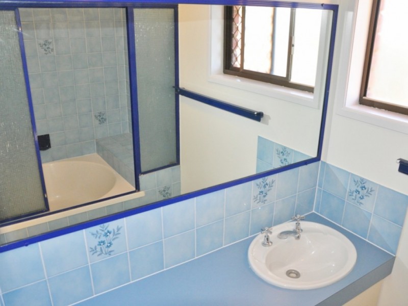 1/21 Bunowen Street, Ferny Grove QLD 4055