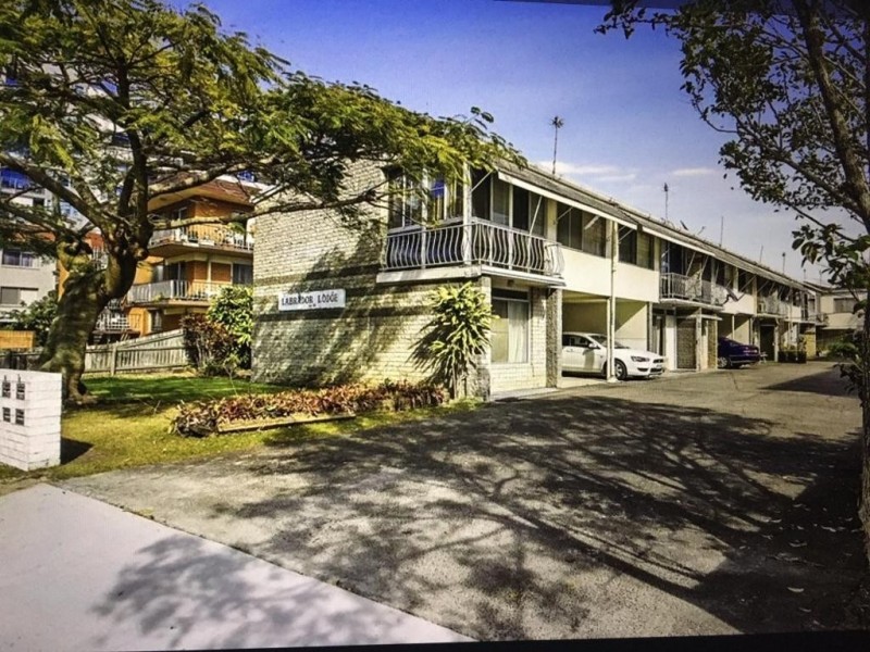 34 Labrador Street, Labrador QLD 4215