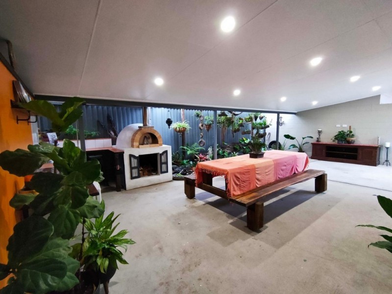 10 Centaur Street, Trinity Park QLD 4879