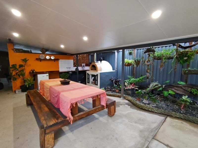 10 Centaur Street, Trinity Park QLD 4879