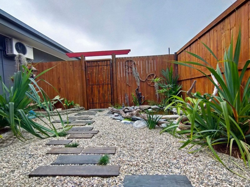 10 Centaur Street, Trinity Park QLD 4879