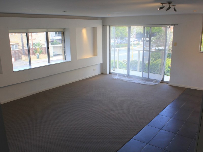 2/12 Bonney Ave, Clayfield QLD 4011