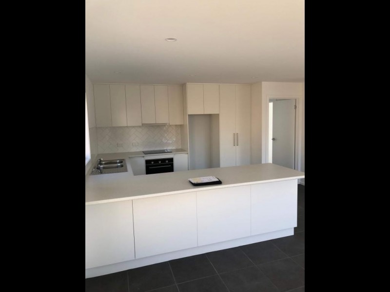 2/163 Cambridge Road, Warrane TAS 7018