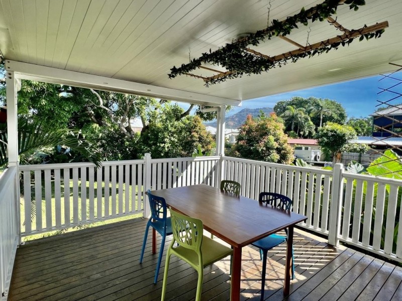 20 Ninth Avenue, Railway Estate QLD 4810