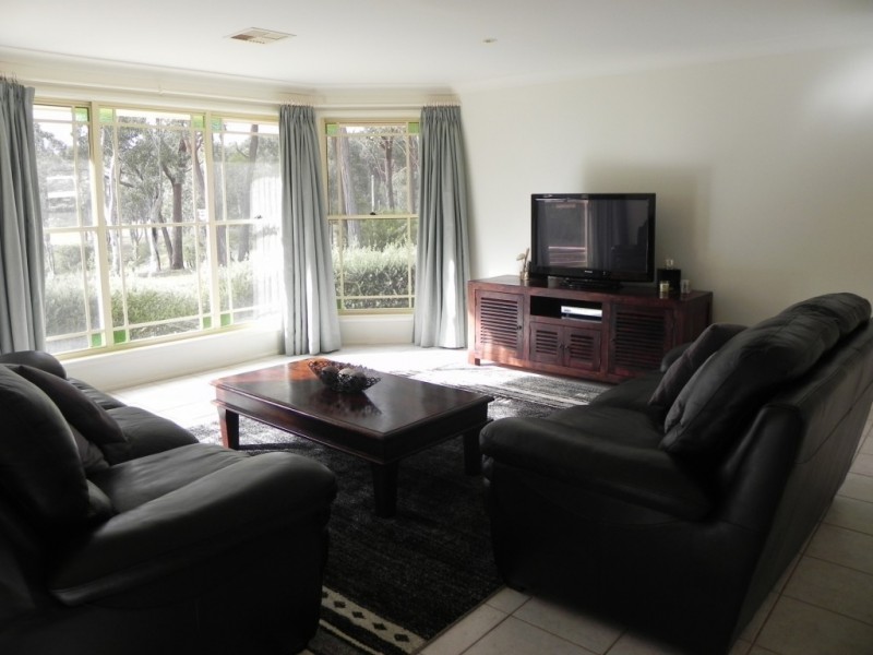 20 Grevillea Close, Tallong NSW 2579