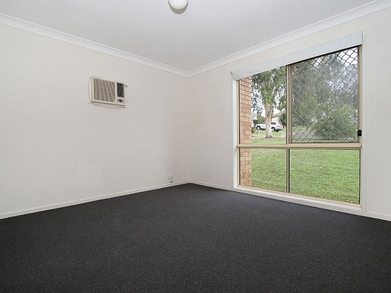 6 Simpson Ct, Goodna QLD 4300