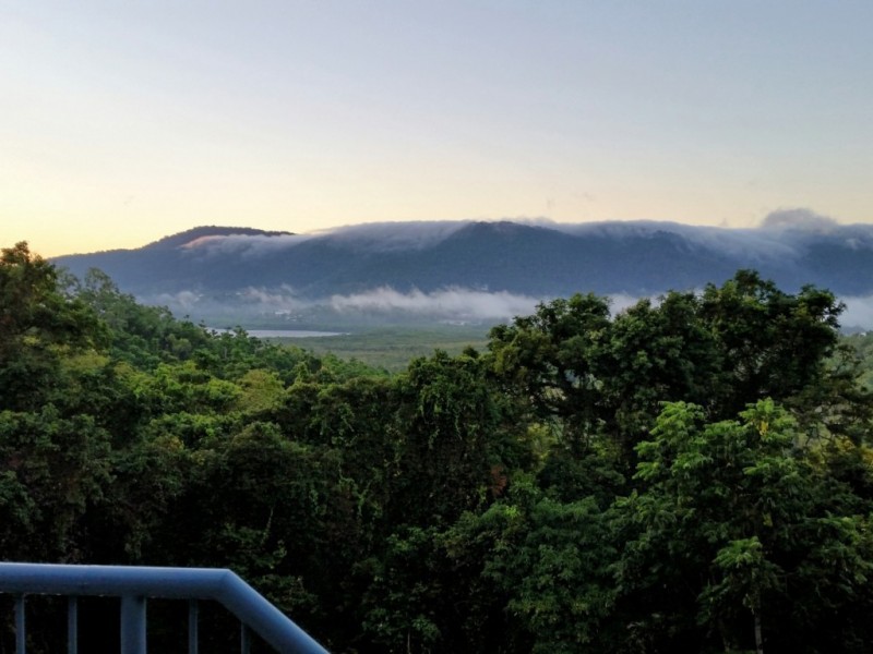 32 Parkland Drive, Cannonvale QLD 4802