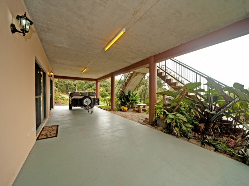 32 Parkland Drive, Cannonvale QLD 4802