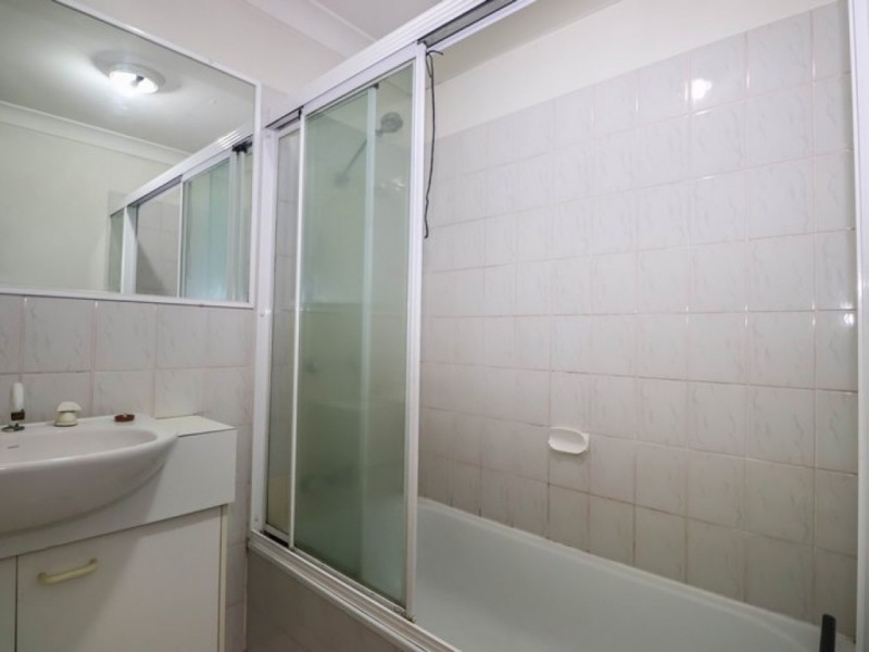 12/92 Station Road, Indooroopilly QLD 4068