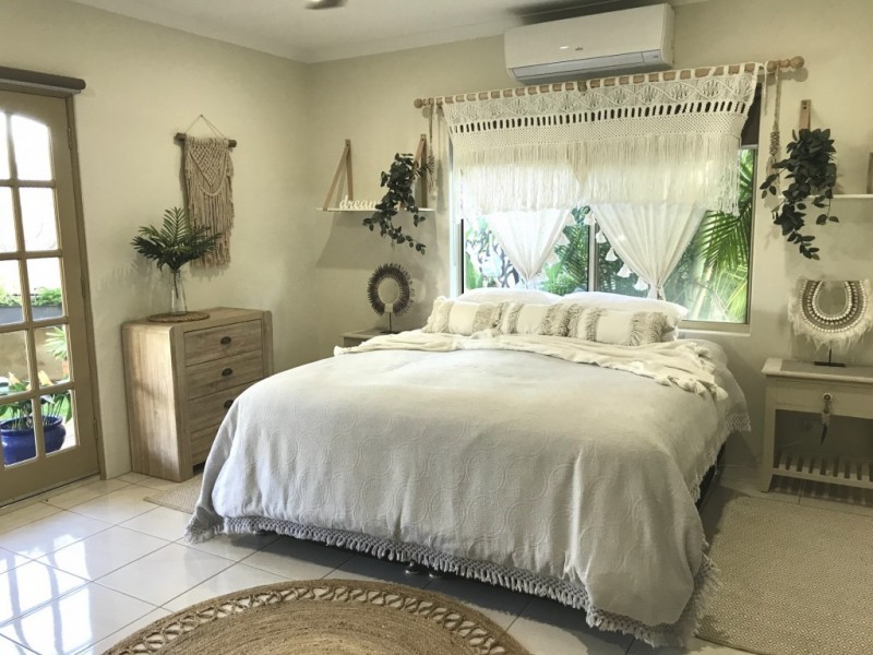 4 Periwinkle Street, Drummond Cove WA 6532