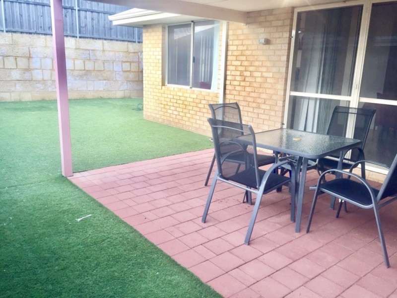 37 Sunstone Drive, Wellard WA 6170