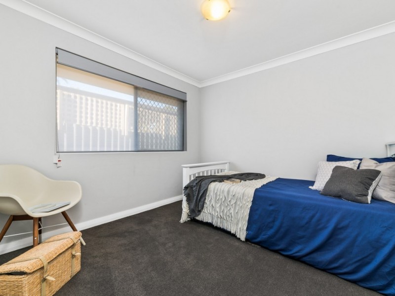 8 Mayo Court, Parkwood WA 6147