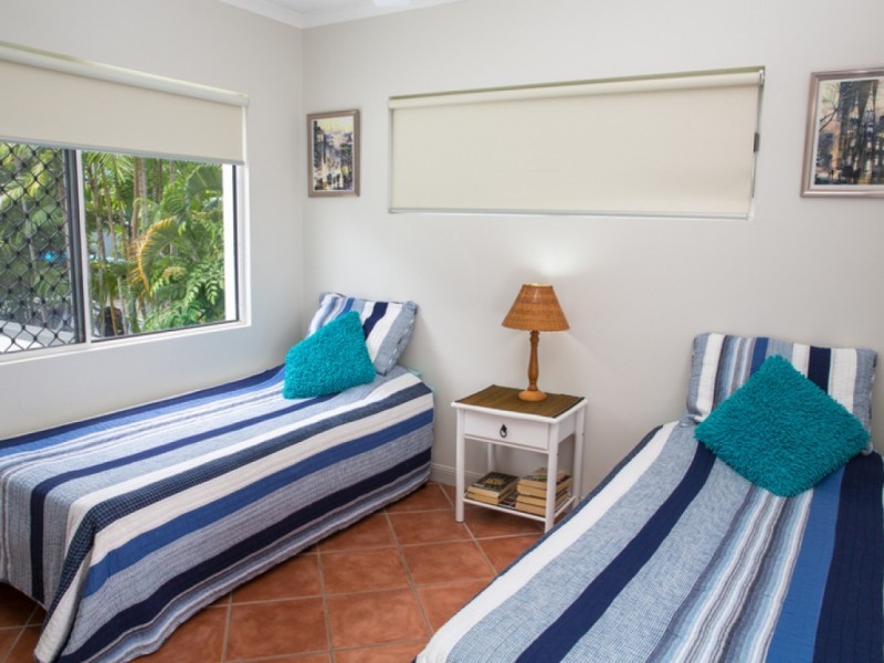 1/57 Vasey Esplanade, Trinity Beach QLD 4879