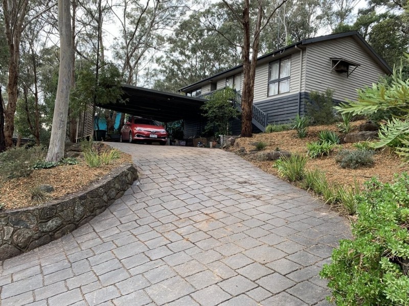 5 Meander Road, Hurstbridge VIC 3099
