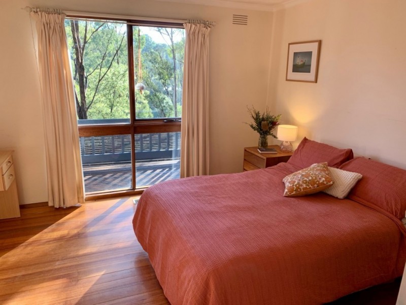 5 Meander Road, Hurstbridge VIC 3099