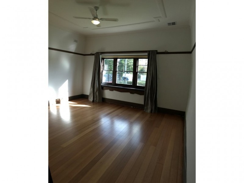 72 St Georges Road, Elsternwick VIC 3185