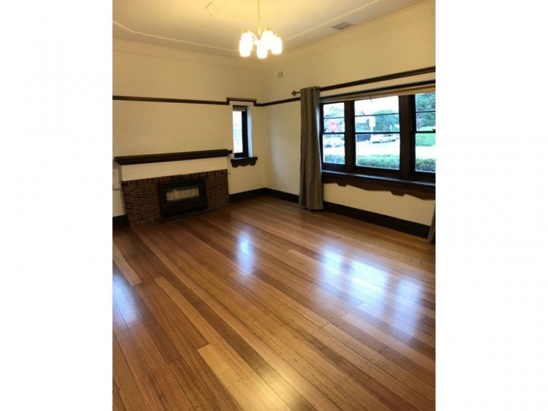 72 St Georges Road, Elsternwick VIC 3185