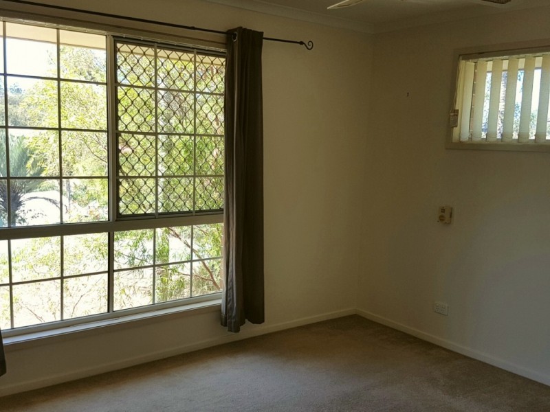 2 Stradbroke Drive, Little Mountain QLD 4551