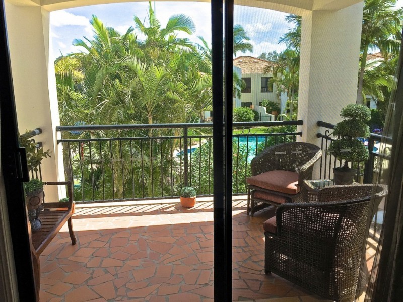 8890 Magnolia Drive East, Hope Island QLD 4212