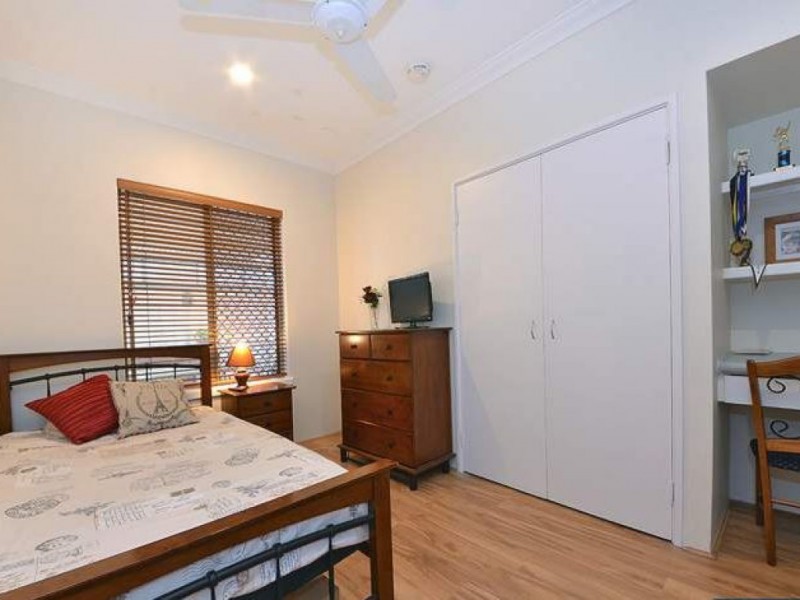 9 Antrim Court, Woodvale WA 6026