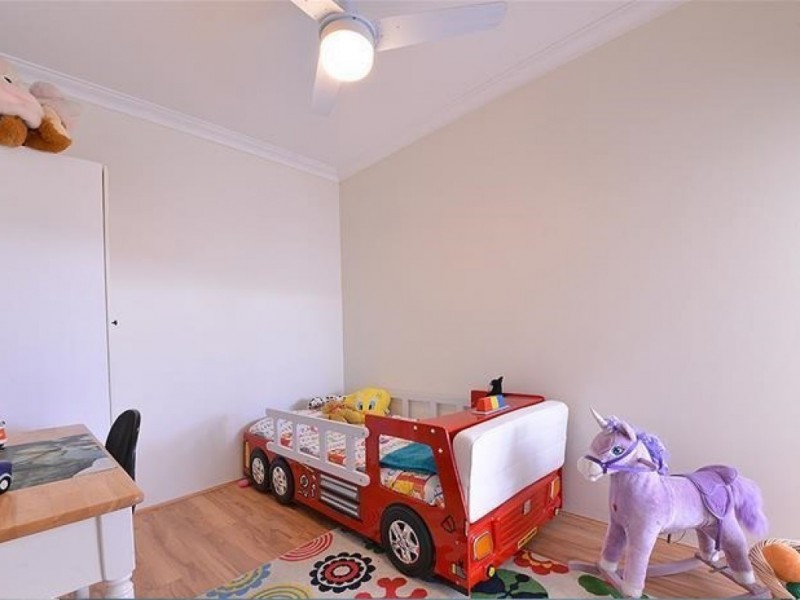 9 Antrim Court, Woodvale WA 6026