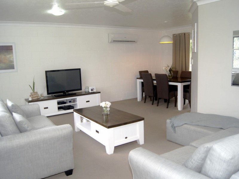 13 Beechwood Place, Kirwan QLD 4817