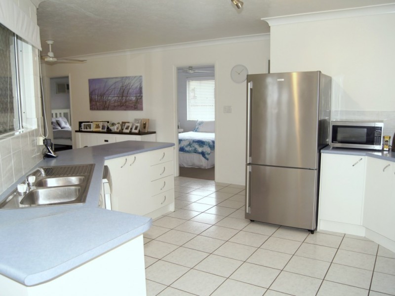 13 Beechwood Place, Kirwan QLD 4817