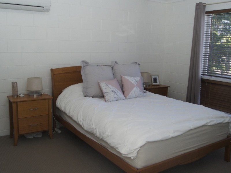 13 Beechwood Place, Kirwan QLD 4817