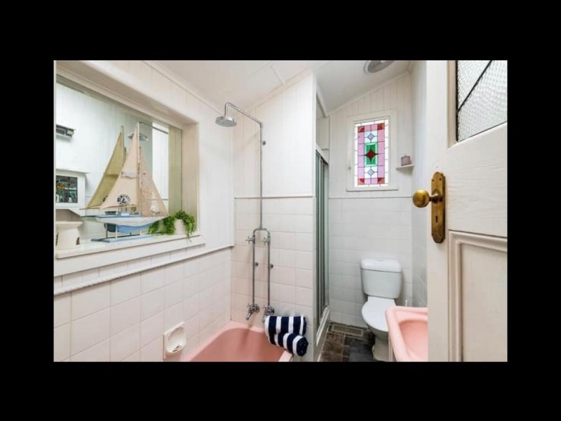 8 Ozone Avenue, Seaford VIC 3198