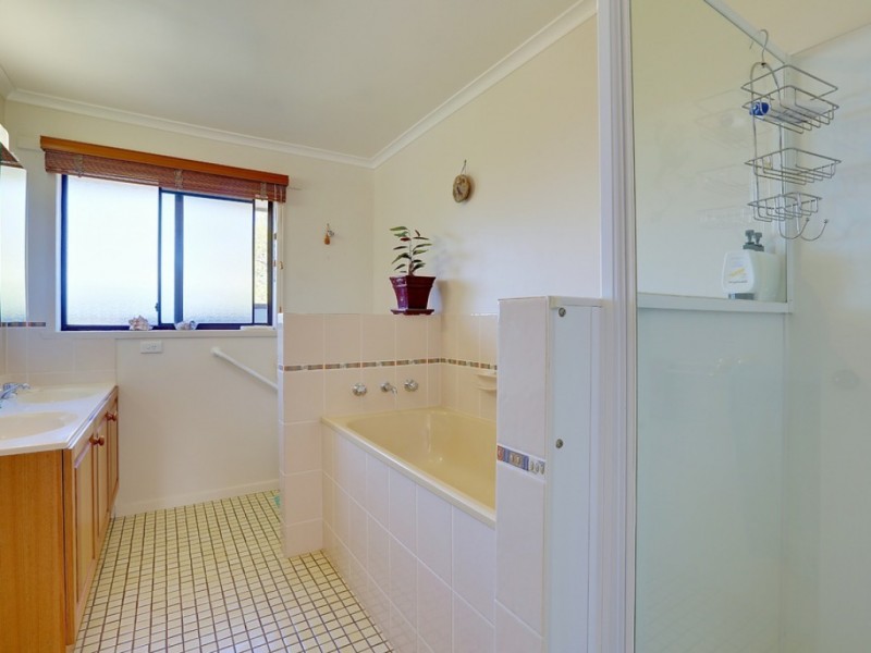 50 Drysdale Avenue, Kingston TAS 7050