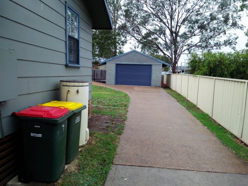 7 Finney Close, Rutherford NSW 2320