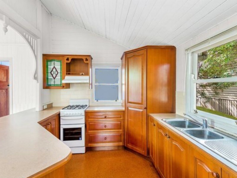 87 Haylock Street, Wynnum QLD 4178