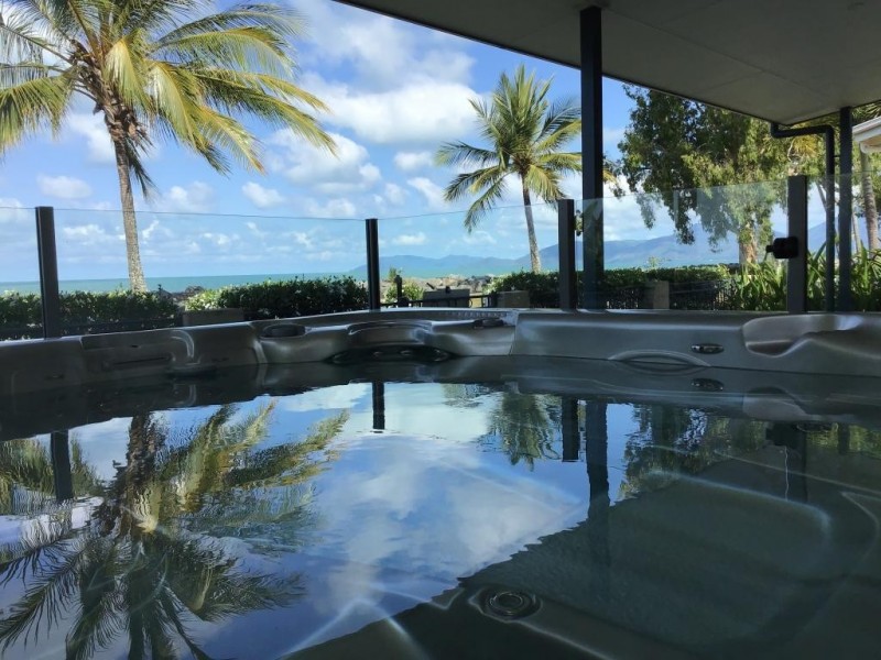 Machans Beach QLD 4878