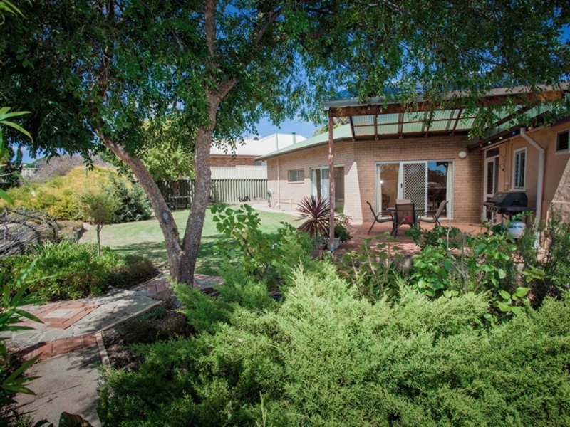 23 Hansard Street, Narrogin WA 6312