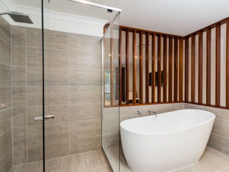 32 Barrington Circuit, Waterford QLD 4133