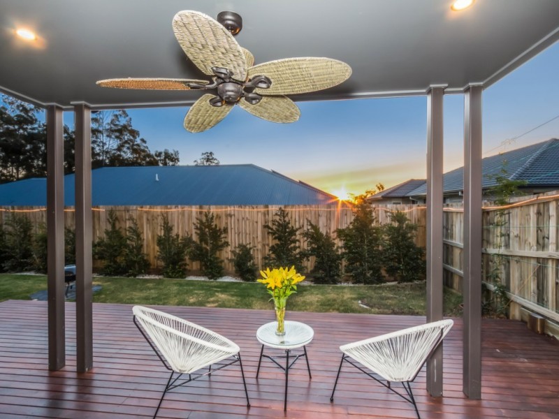 32 Barrington Circuit, Waterford QLD 4133