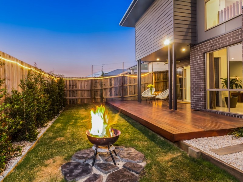 32 Barrington Circuit, Waterford QLD 4133