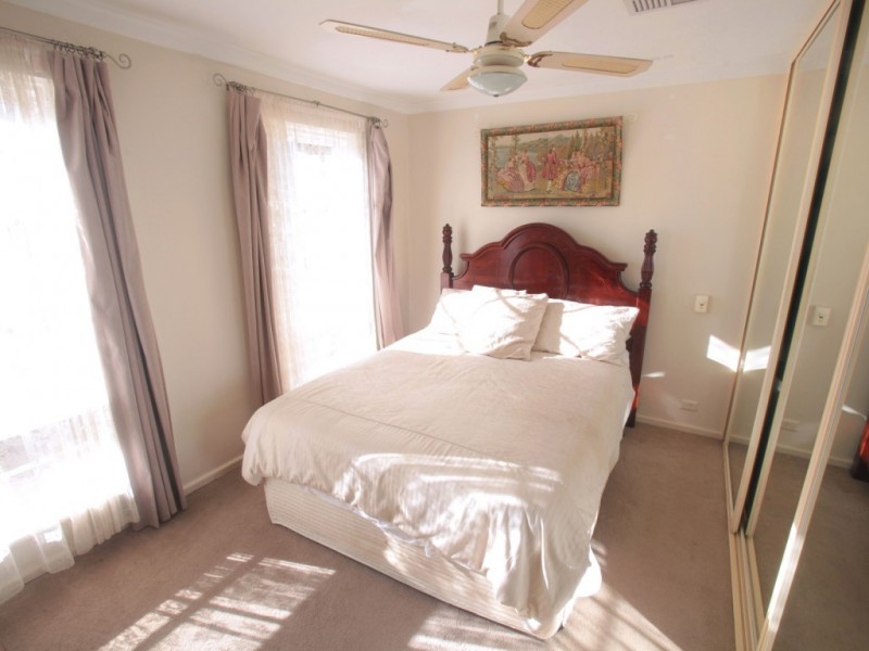 33 Sandalwood Drive, Greenwood WA 6024