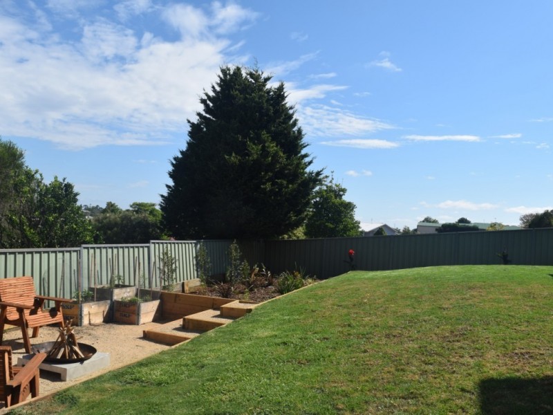 35 Dalzell Crescent, Darling Heights QLD 4350