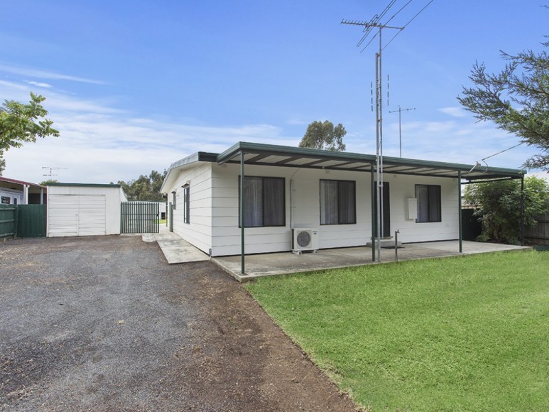 198 Toomuc Valley Road, Pakenham VIC 3810