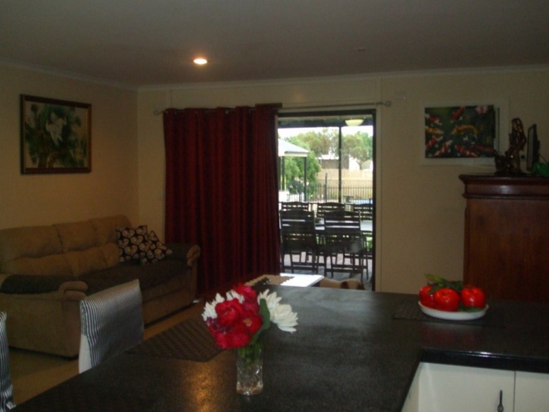 105 Old Princes Highway, Murray Bridge SA 5253