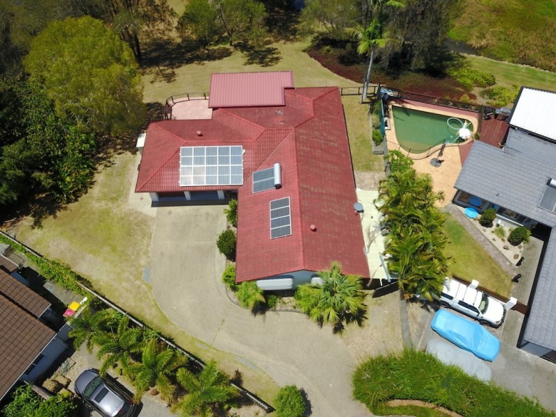 8 Riverlea Water Drive, Nerang QLD 4211