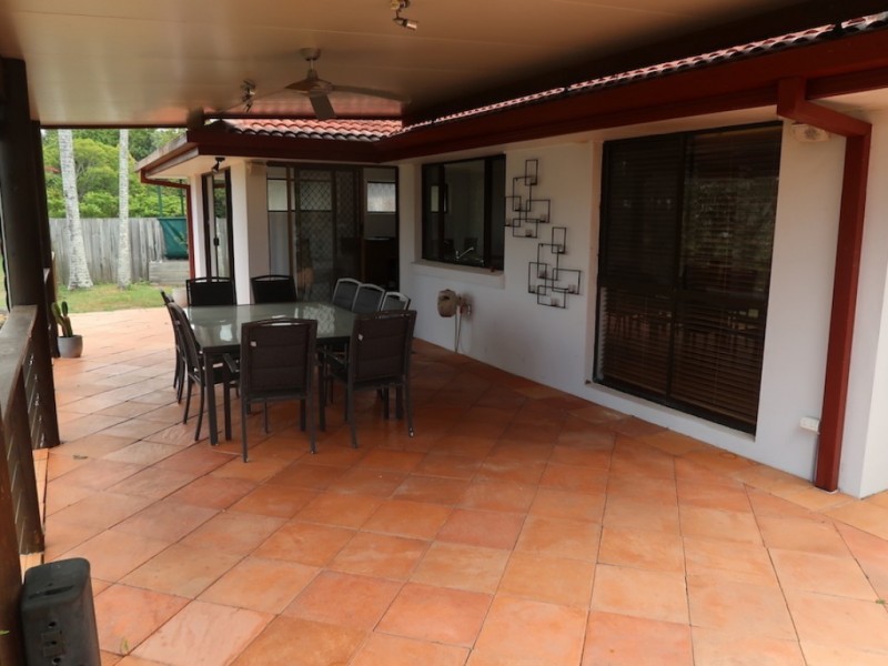 8 Riverlea Water Drive, Nerang QLD 4211