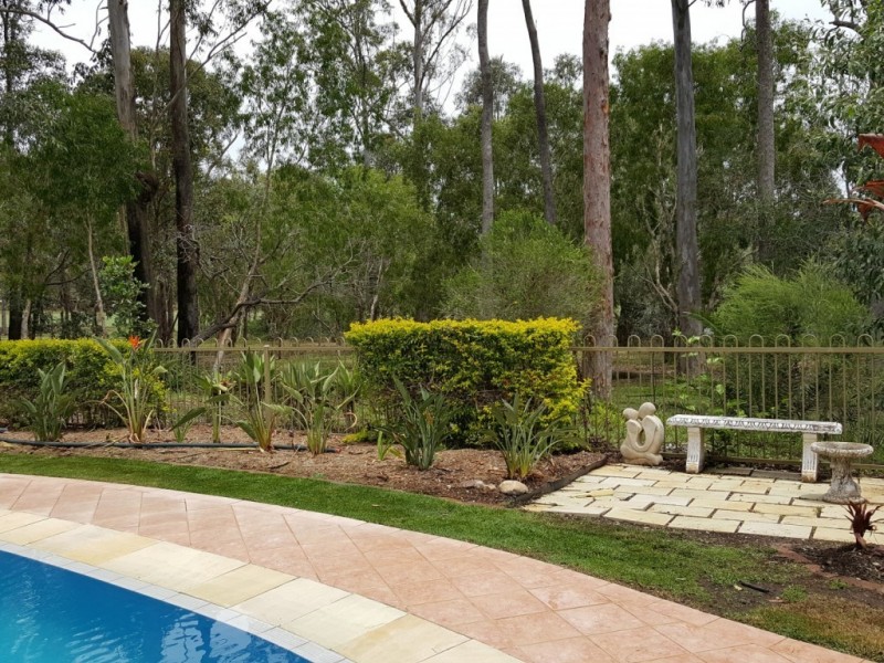 30 Dalloway Court, Arundel QLD 4214